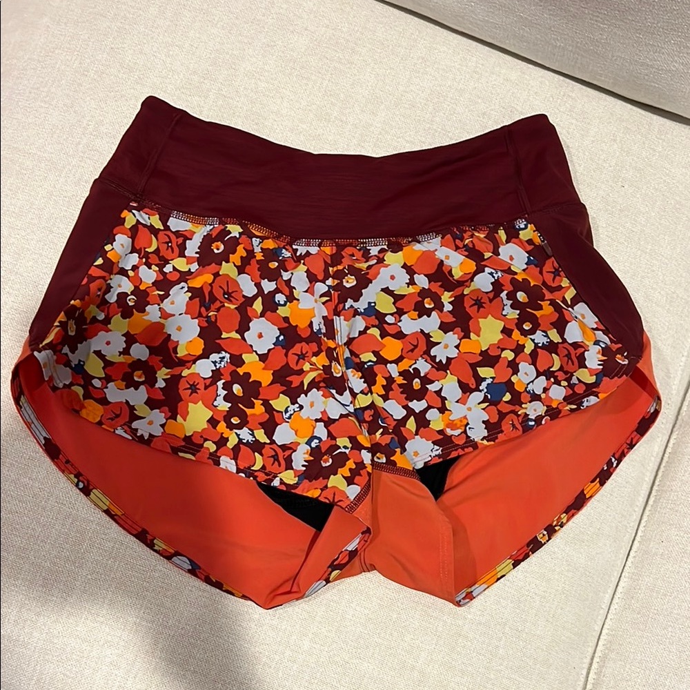 Outdoor Voices - Floral running shorts
